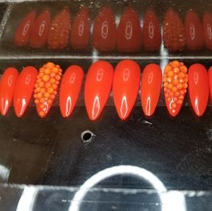 Sunkist Set (long) DClawed Press-on Nails
